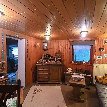 Haus Im Hanfbachtal * Kuenzenhohn